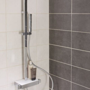 Shower column with DOMINO thermostatic mixer, chrome. Nigeria-Materiels.com offers a comprehensive selection of industrial and construction materials. Your success is our priority.