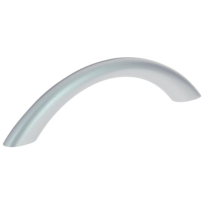 Zamak curved handle with aluminum finish - length 120 mm, center distance 96 mm - 7862. Discover premium plumbing and electrical supplies at Nigeria-Materiels.com. We are committed to delivering excellence in every product.