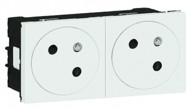 DOUBLE 2P+T MOSAIC LINK SURFACE SOCKET SIDE CONNECTION 4 MODULES - WHITE. At Nigeria-Materiels.com, we provide reliable and durable construction materials. Explore our wide range of hardware and industrial products.