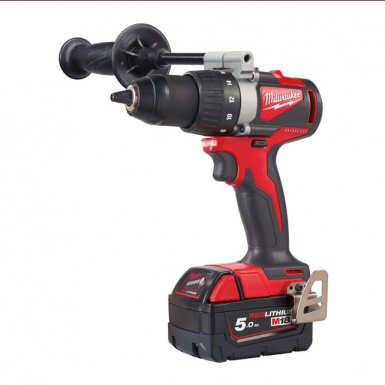 M18TM BRUSHLESS DRILL DRIVER 18V ​​2 BATTERIES 5AH + CHARGER. Find reliable hardware and plumbing materials at Nigeria-Materiels.com. We are here to support your goals.