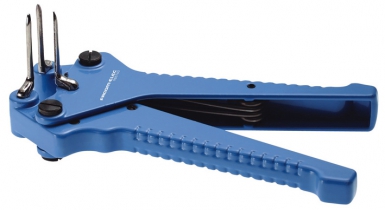 SLEEVING PLIERS - FOR WIRES Ø 1.75 TO 9 MM - LENGTH 140 MM. Discover premium plumbing and electrical supplies at Nigeria-Materiels.com. We are committed to delivering excellence in every product.