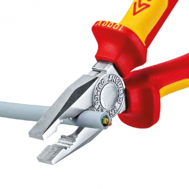 UNIVERSAL PLIERS - CHROME HEAD - TWO-TONE DOUBLE-COMPONENT BRANCHES 1000V - LENGTH 180 MM. Nigeria-Materiels.com is your ultimate destination for hardware and construction supplies. We offer top-quality products for plumbing, electrical, and industrial needs.