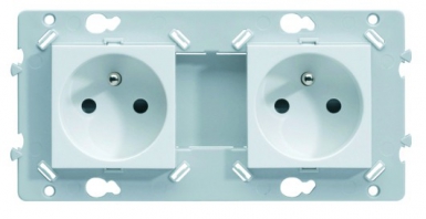 DOUBLE SOCKET 2P+T 16A 250 V - PURE WHITE COLOR. Nigeria-Materiels.com is dedicated to providing top-notch hardware and construction supplies. Your satisfaction is our priority.