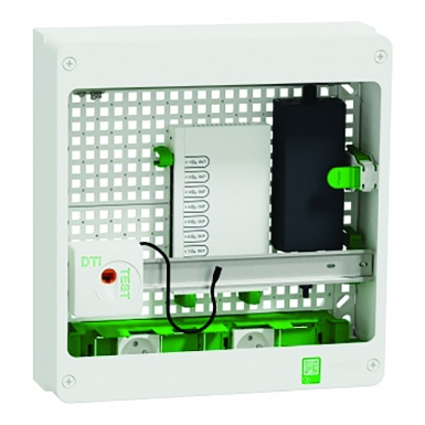 RESI9 VDI BOX 18M2R - 9PORT POE SWITCH - 2 SOCKETS - GRADE 3TV 8XRJ45 CAT6A. Nigeria-Materiels.com offers a wide range of hardware and industrial supplies. Trust us for all your project needs.